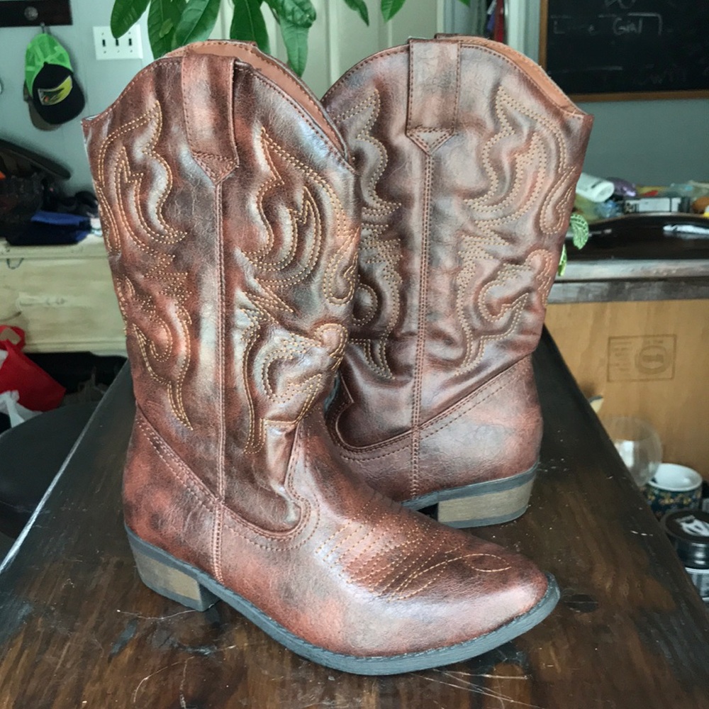 NWOT Cowboy boots